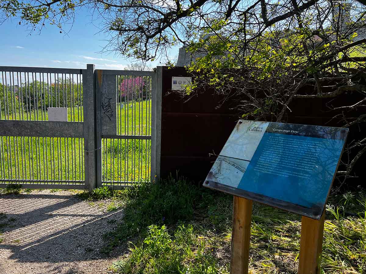 Campo degli Ebrei antico cimitero israelitico ad Ancona nelle Marche