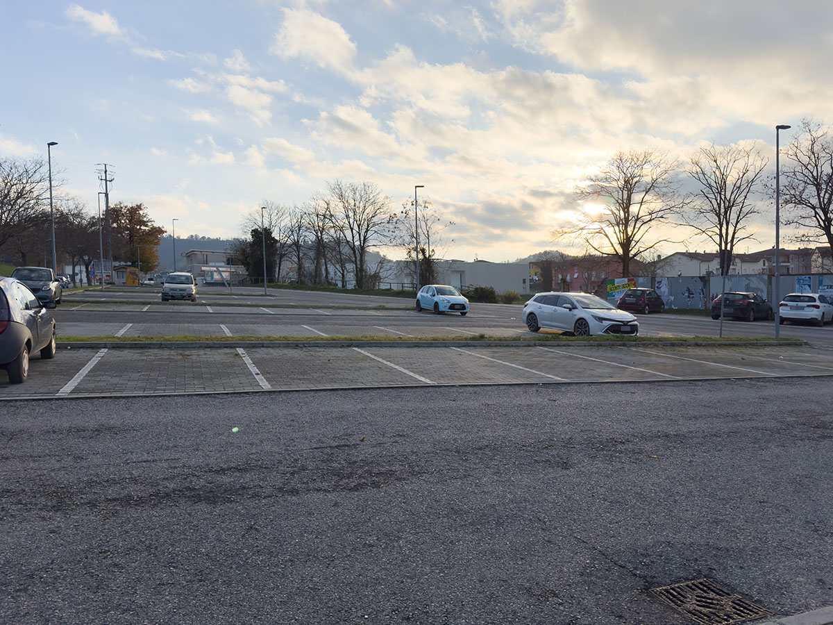 Parcheggio gratuito in Via Francesco Maccioni Conad a Fermignano