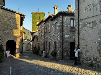 Perditi tra i Vicoli di Frontino