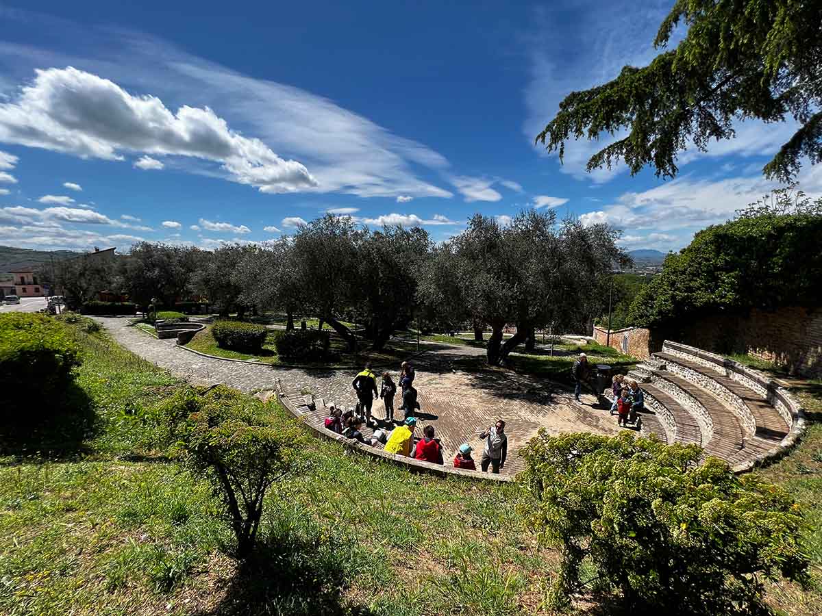 Giardino degli Ulivi a Gradara nelle Marche