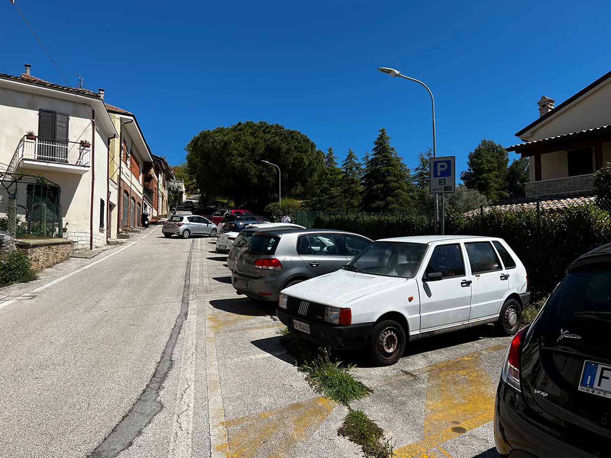 Parcheggio Gratis 3 in Via Mancini a Gradara nelle Marche