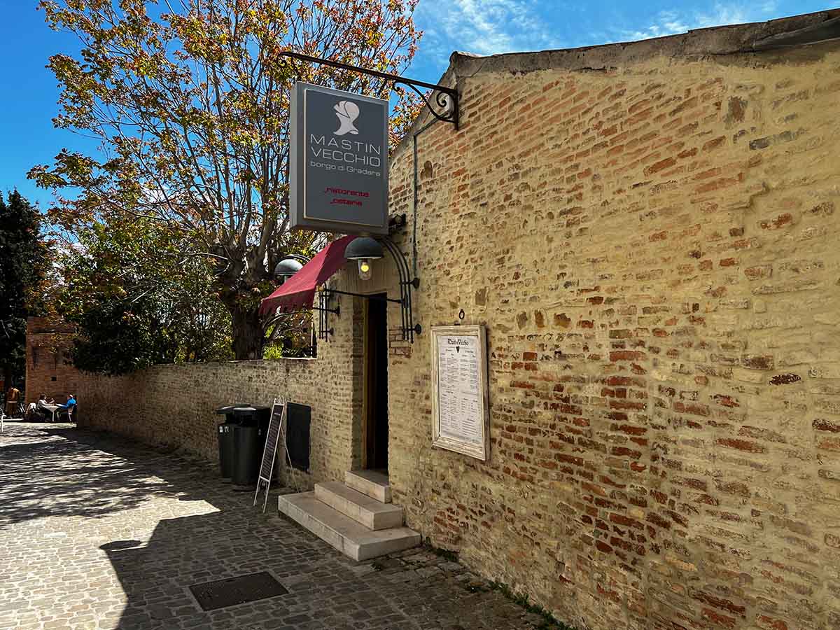 Ristorante Mastin Vecchio a Gradara nelle Marche