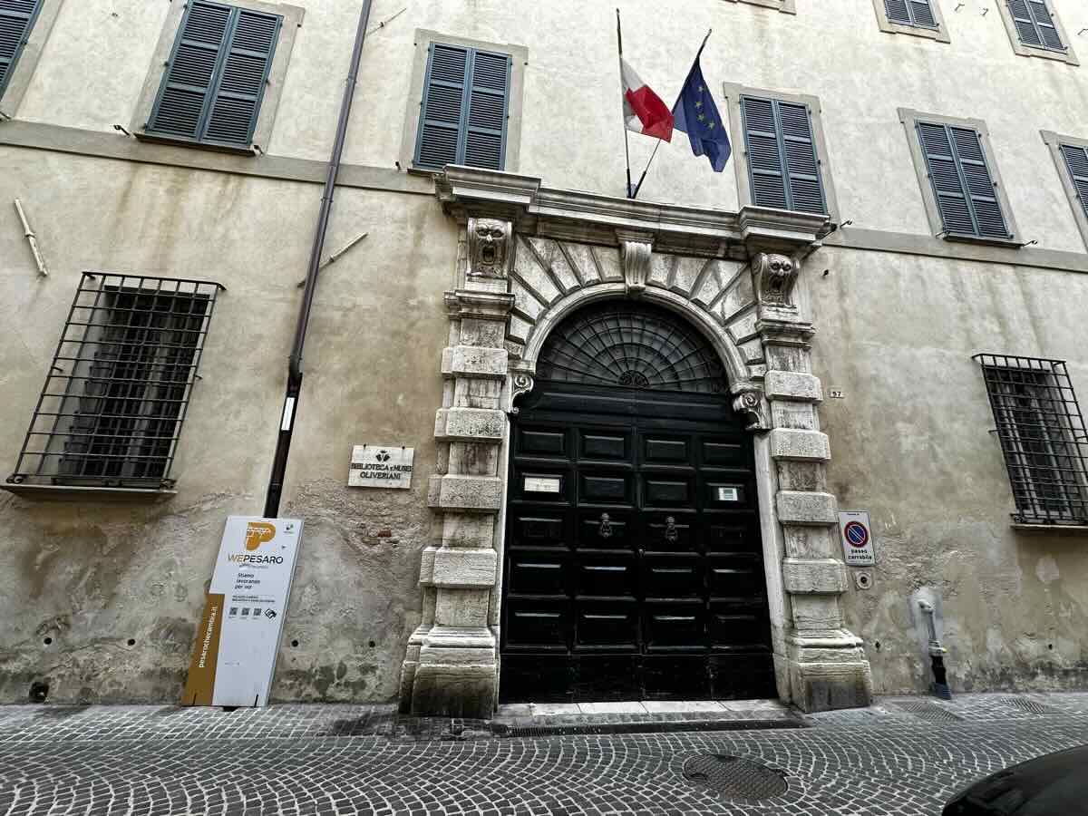Biblioteca e Musei Oliveriani a Pesaro