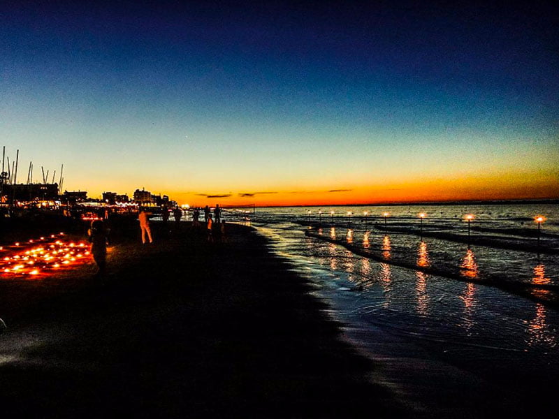 Candele sotto le stelle a Pesaro