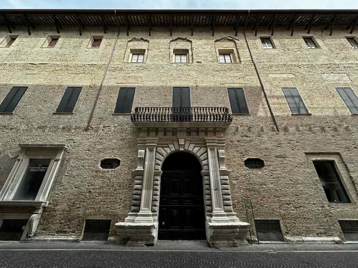 Palazzo Del Monte Baldassini a Pesaro