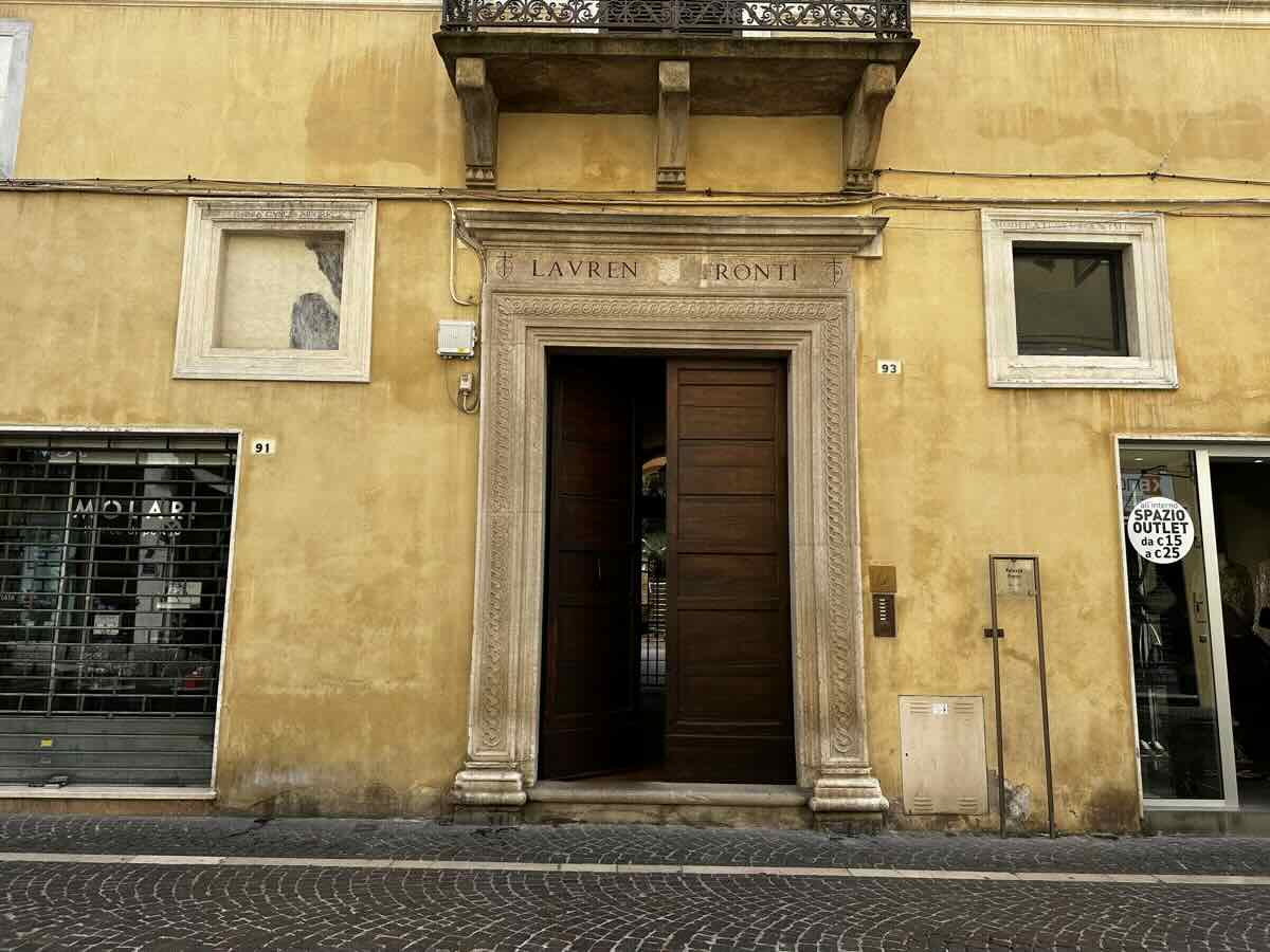 Palazzo Fronzi a Pesaro