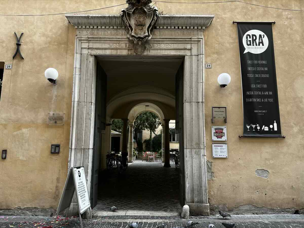 Palazzo Gradari a Pesaro