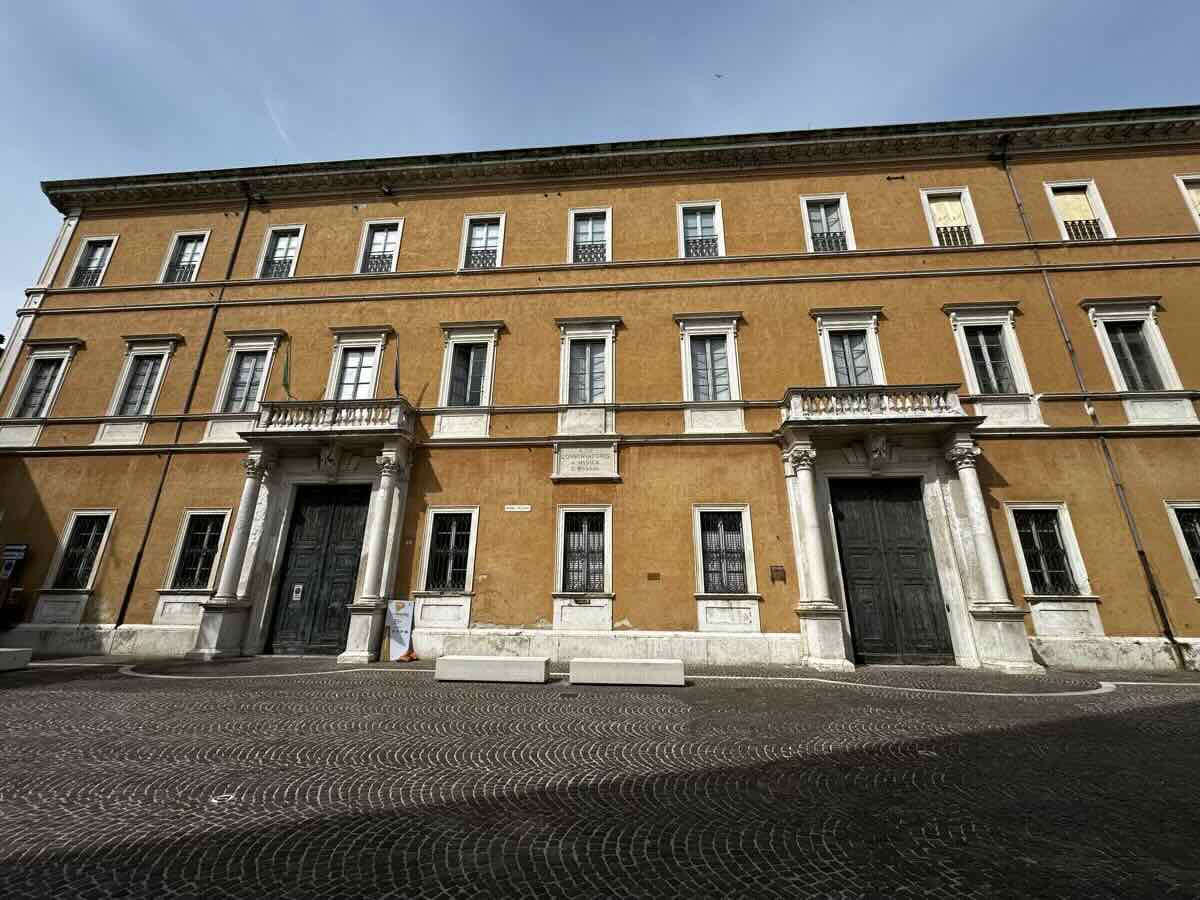 Palazzo Olivieri a Pesaro