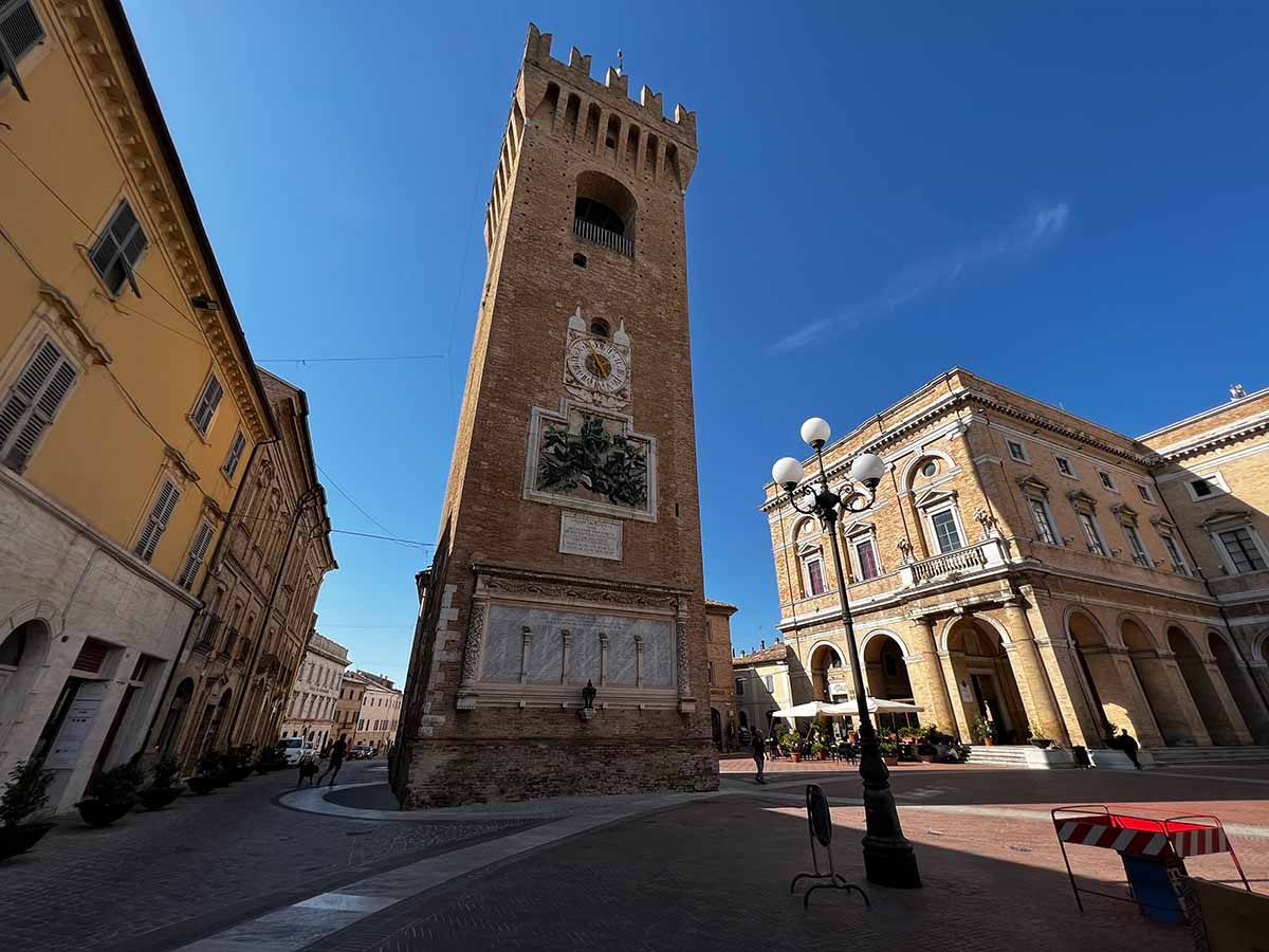 Torre del Borgo o Torre Civica a Recanati nelle Marche