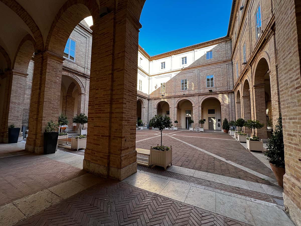 Gabinetto di fisica-museo Urbinate ad Urbino