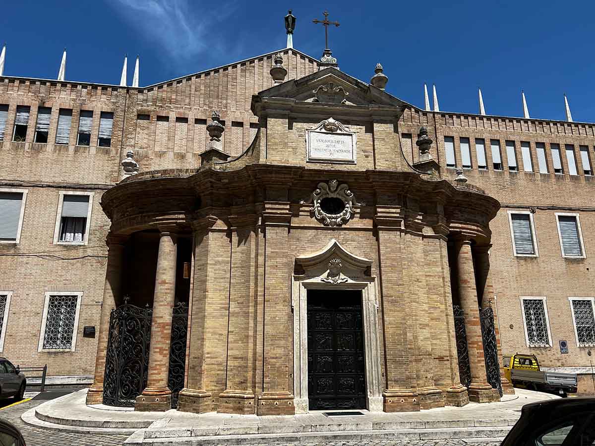 Basilica della Misericordia a Macerata nelle Marche