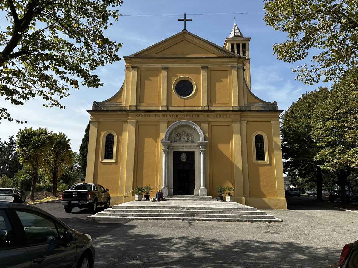 Chiesa di San Lorenzo Martire a Tavullia Chiesa di San Lorenzo Martire a Tavullia