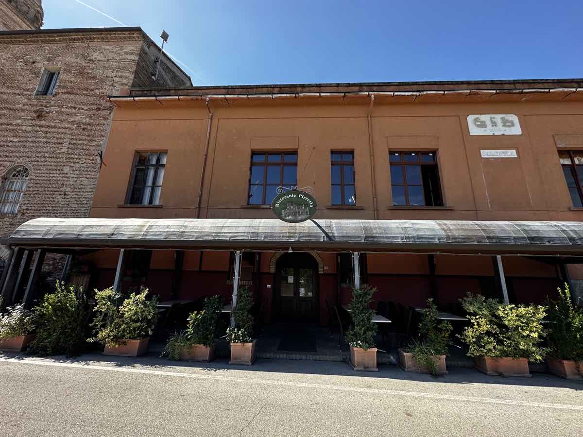 Il Chiostro Dell’Avis a Mondolfo Il Chiostro Dell'Avis a Mondolfo
