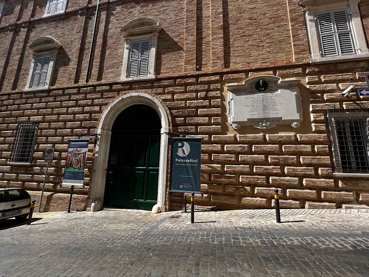 Palazzo Ricci e museo arte italiana del Novecento a Macerata nelle Marche