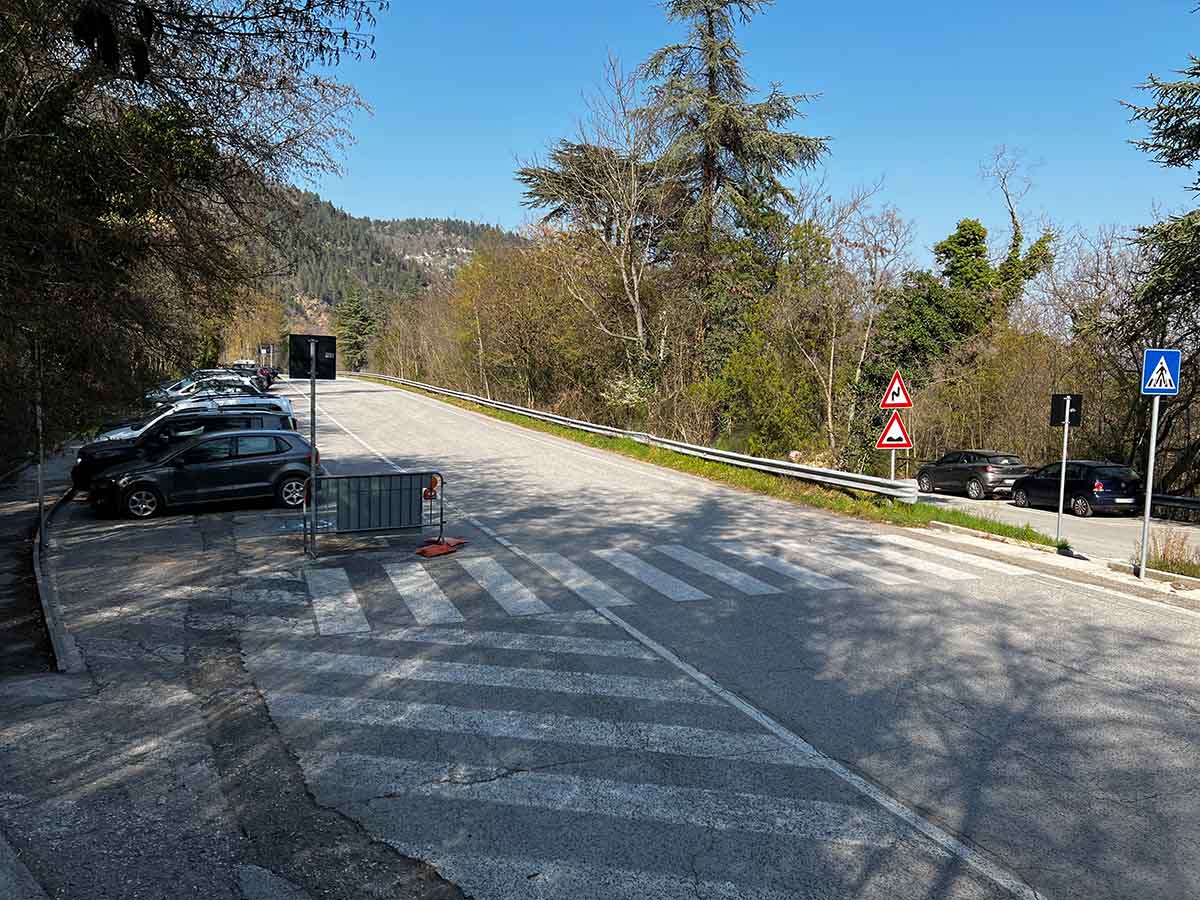 Parcheggio gratis per chi arriva da Acqualagna Parcheggio gratis per chi arriva da Acqualagna