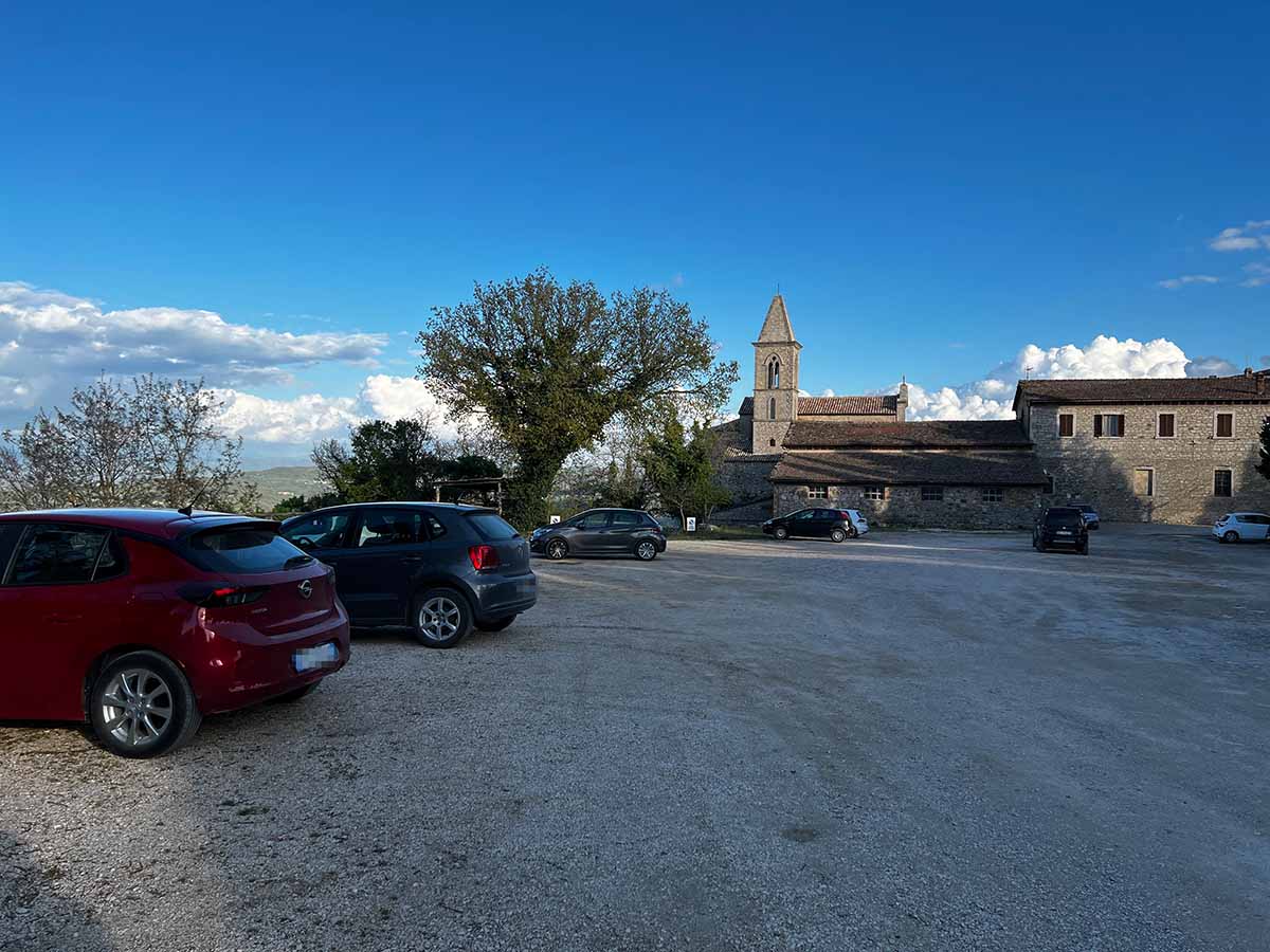 Parcheggio gratuito al castello di Titignano a Orvieto e Todi in Umbria