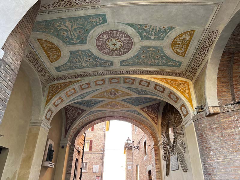 Porta Romana di Loreto