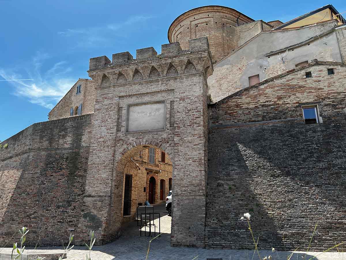 Porta di San Giuliano a Macerata nelle Marche